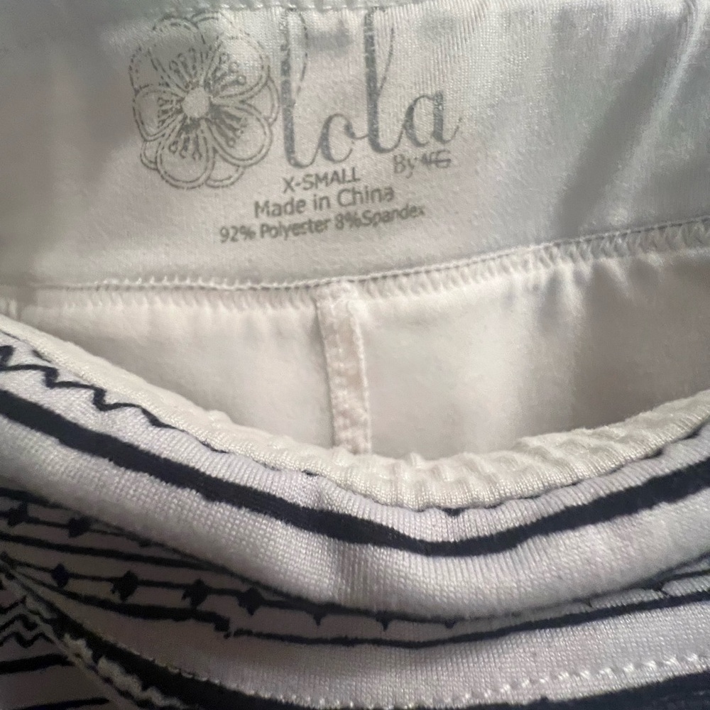 Lola Black and White A-Line Mini Swim Skirt - Picture 3 of 4